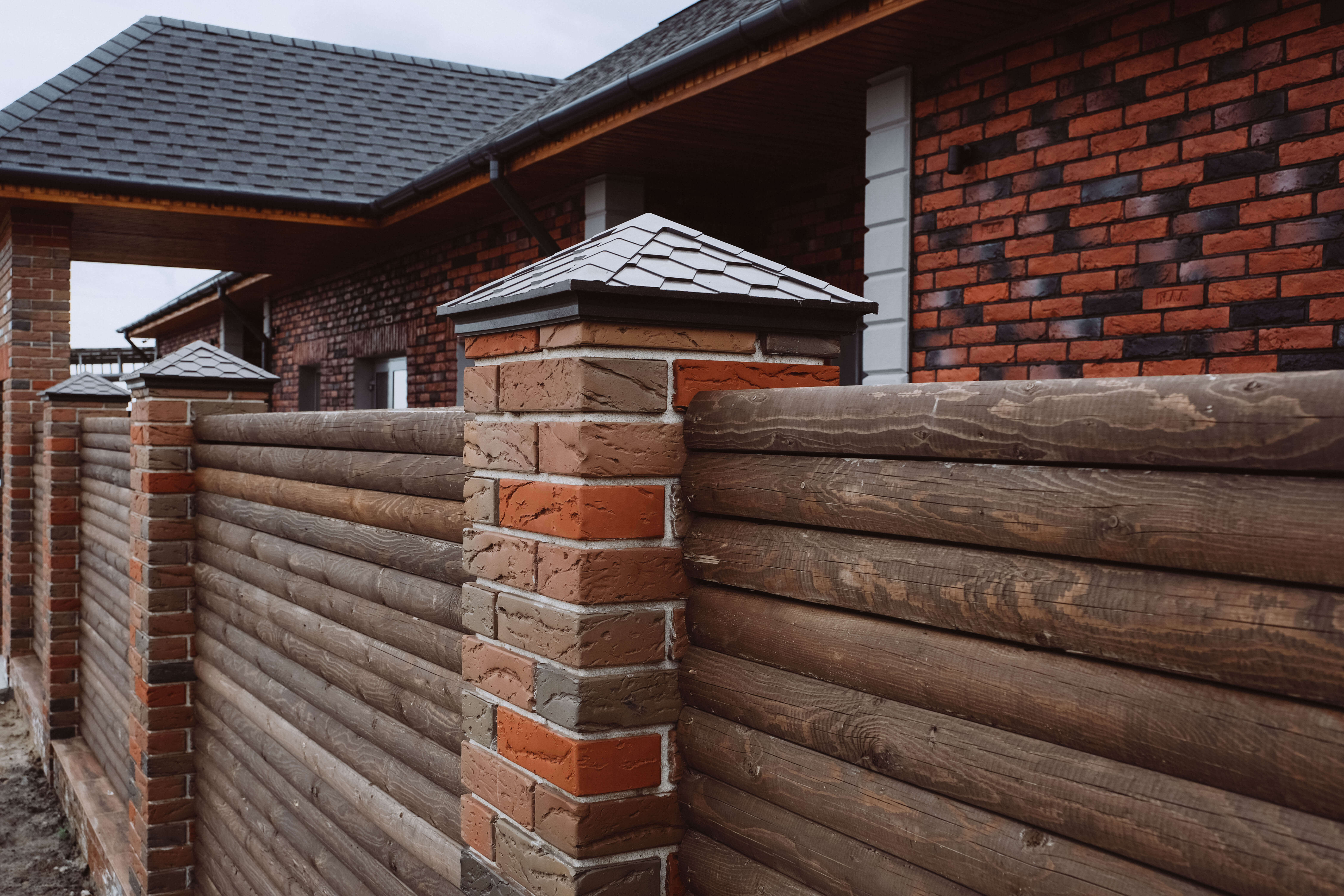 Колпак Zking Эверест Коричневый на столб 1.5х1.5 кирпича (390х390мм) в Кандалакше фото