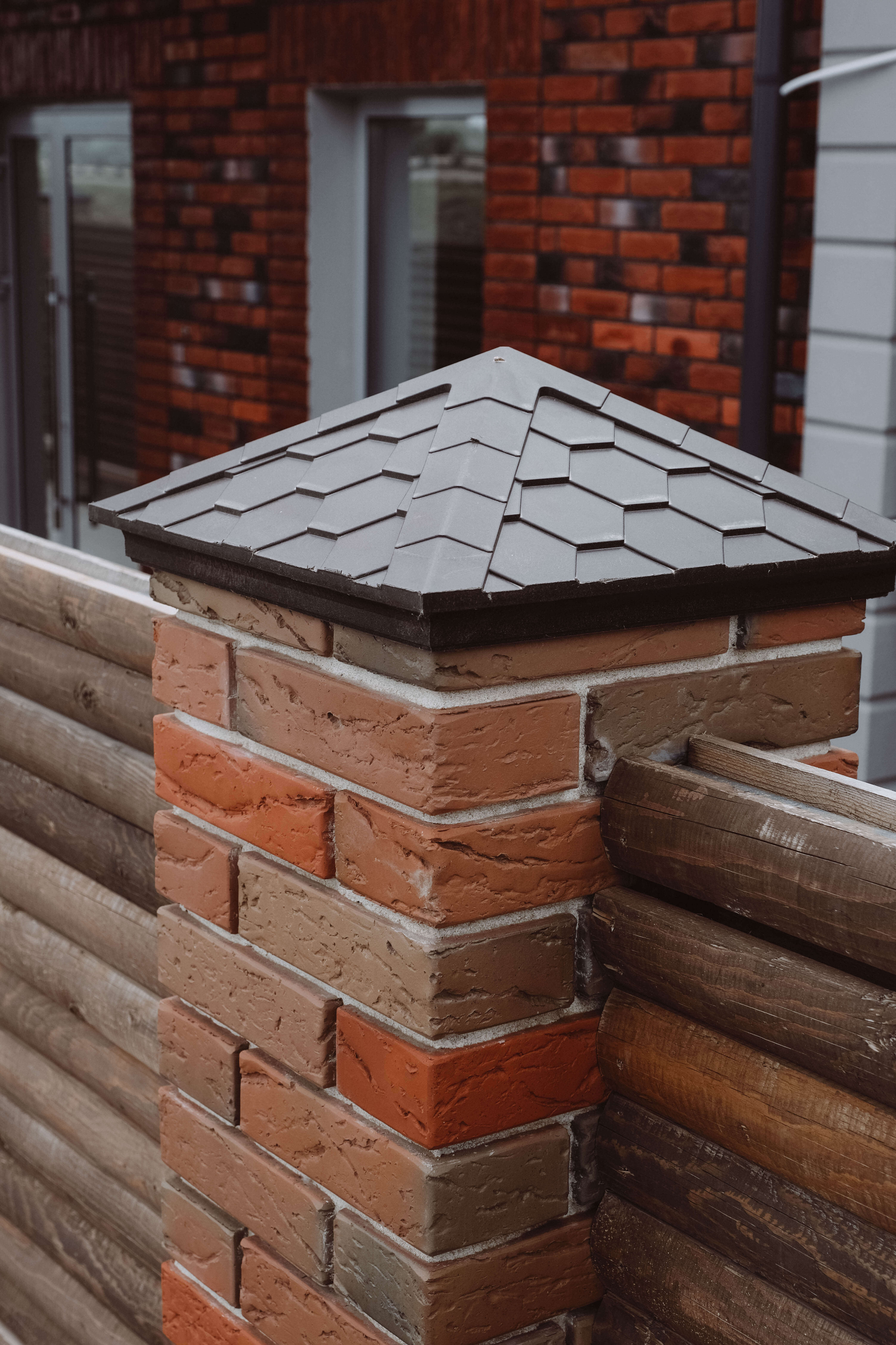 Колпак Zking Эверест Коричневый на столб 1.5х1.5 кирпича (390х390мм) в Кандалакше фото